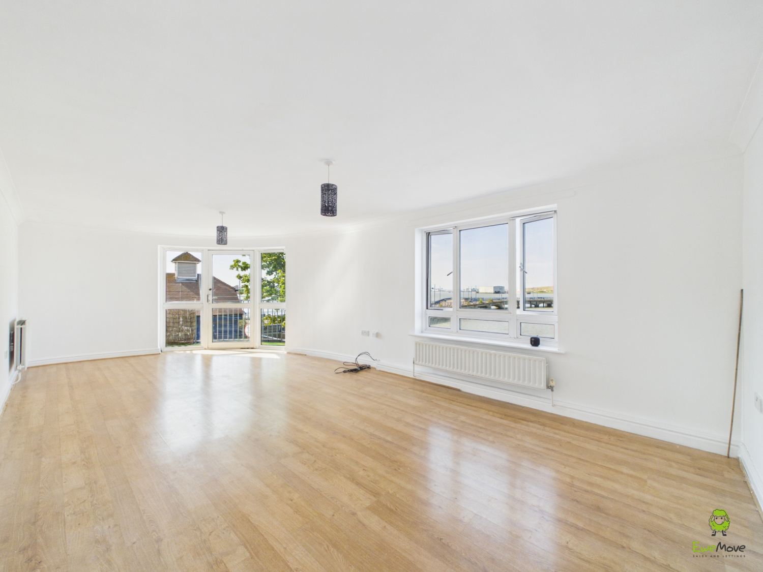 Wharfside Close, Erith, Kent, DA8, photo 4