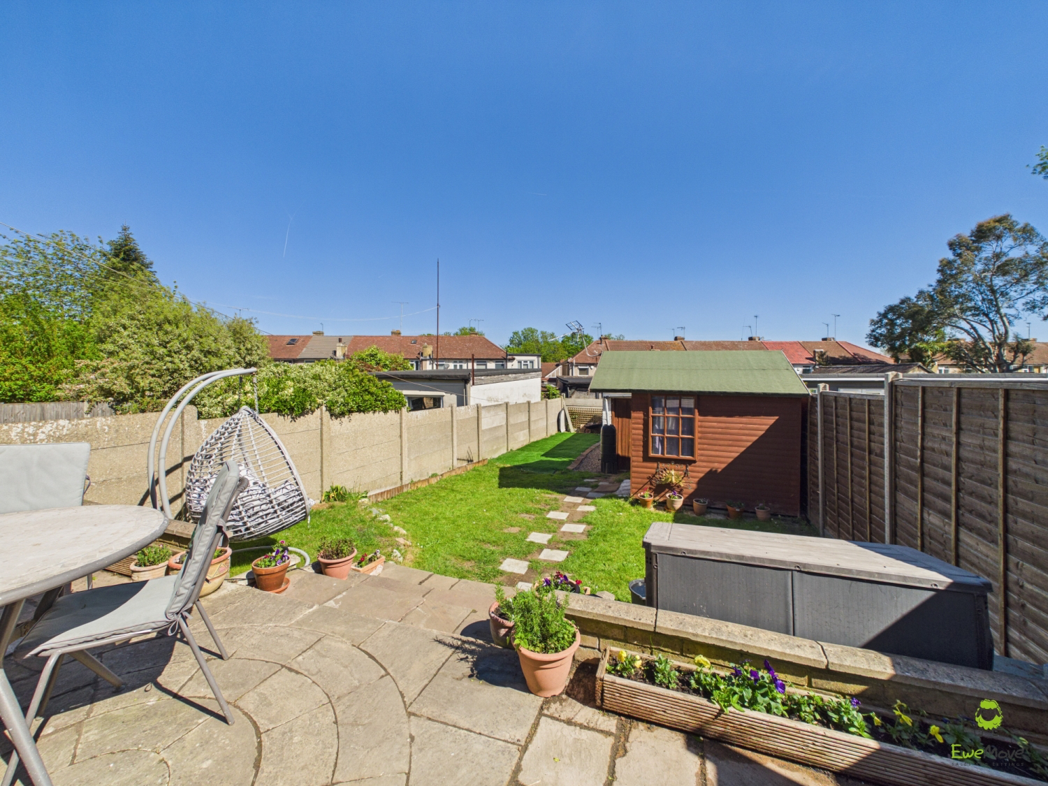 Holmsdale Grove, Bexleyheath, Kent, DA7