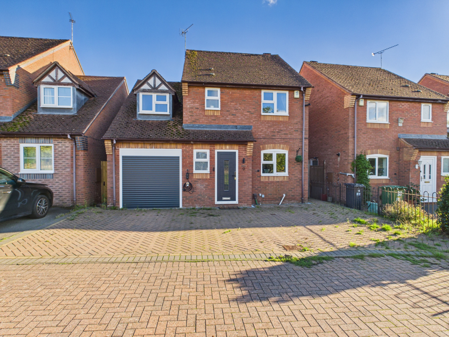 Justice Close, Whitnash, Leamington Spa, Warwickshire, CV31