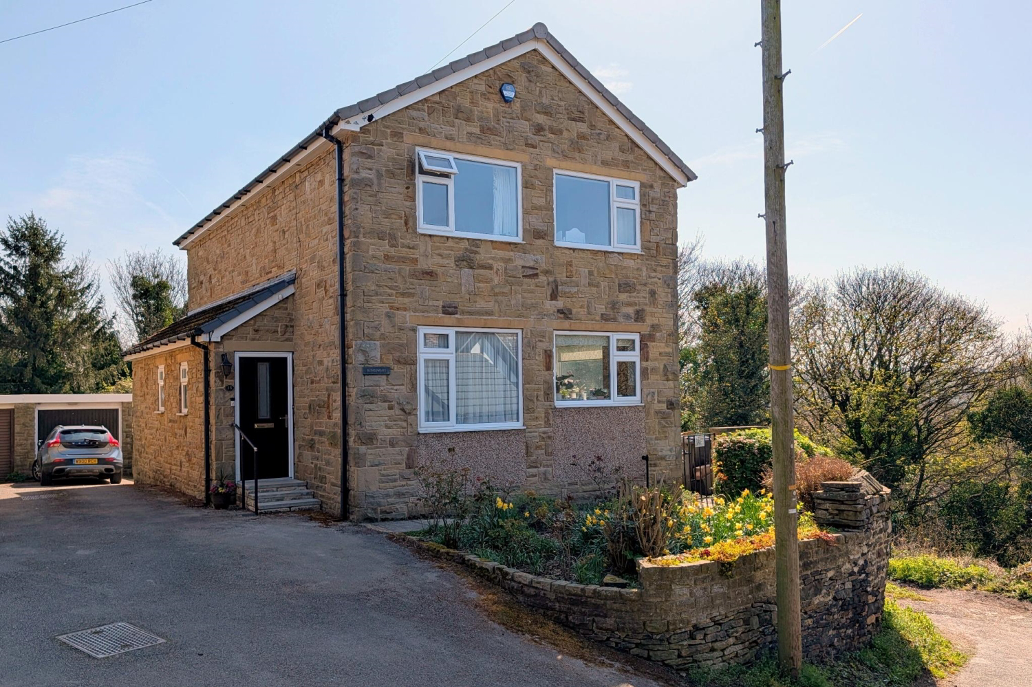 WOODHEAD LANE, BRIGHOUSE, WEST YORKSHIRE, HD6