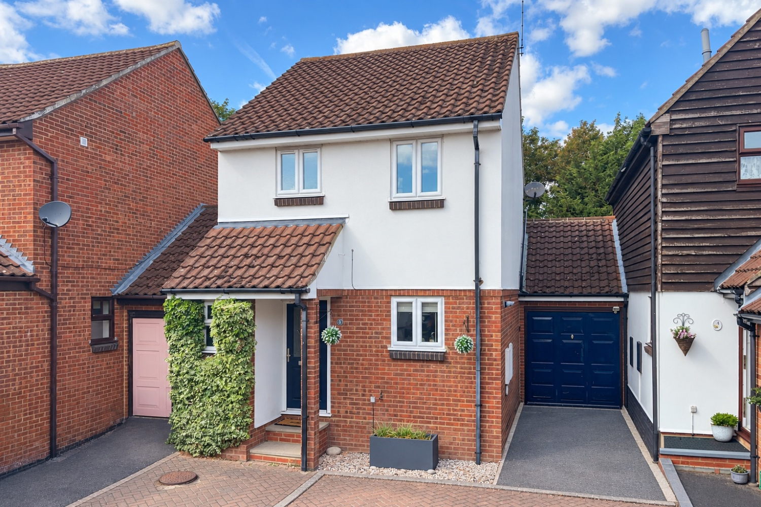 Stratton Mews, Leighton Buzzard, LU7