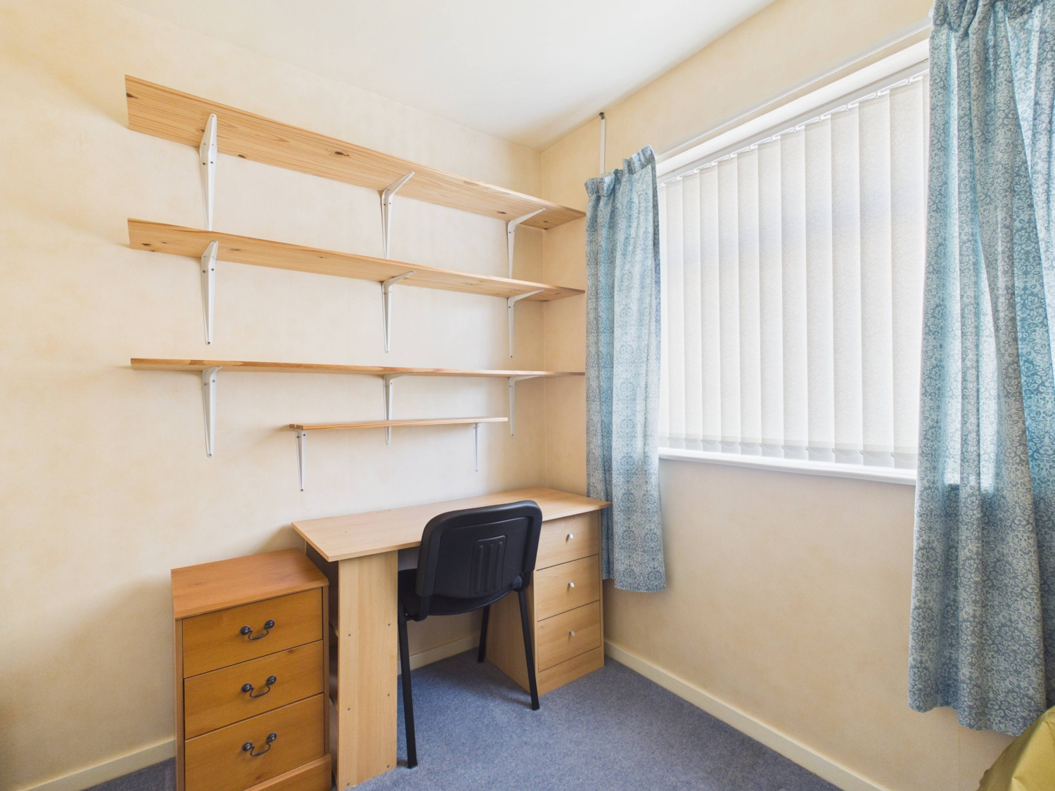 Orkney Close, Hinckley, LE10, photo 25