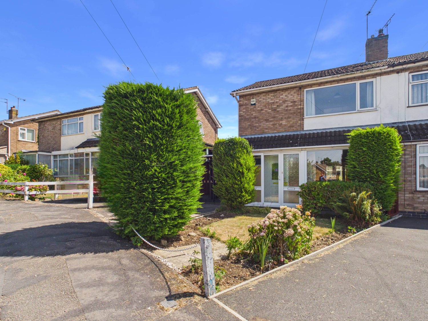Orkney Close, Hinckley, LE10