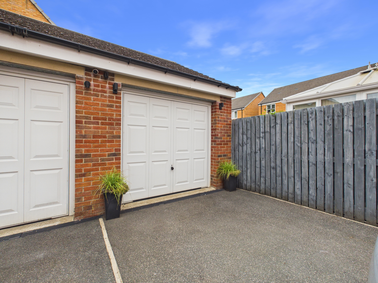 HOLME FARM WAY, PONTEFRACT, WEST YORKSHIRE, WF8, photo 27