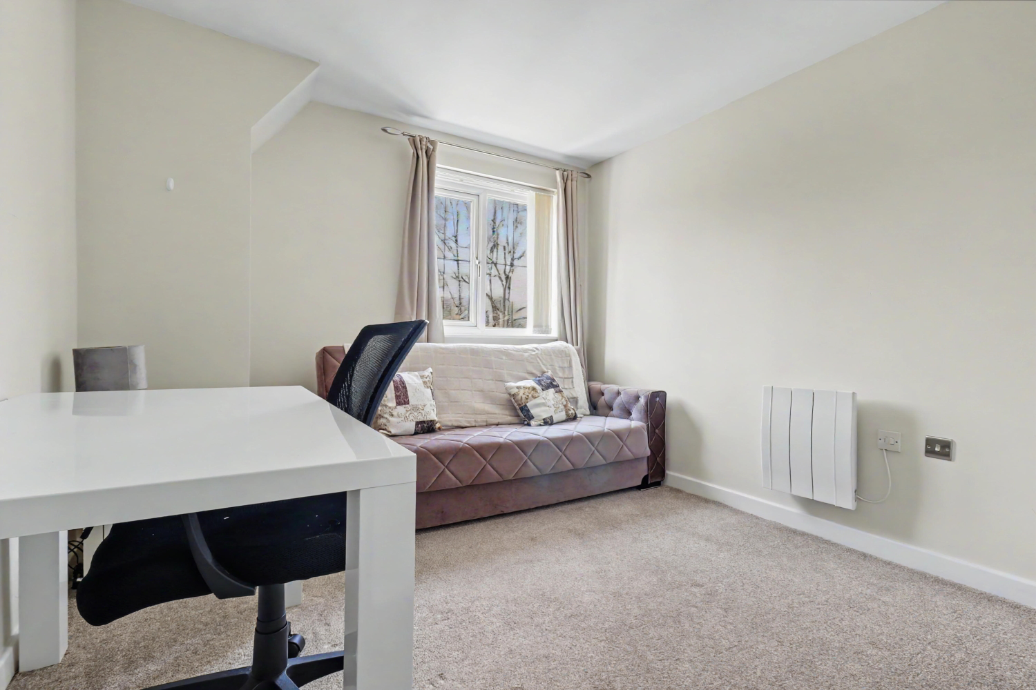 9- Rob Hammond EweMove Pontefract