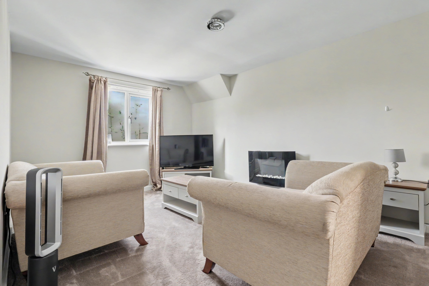 4- Rob Hammond EweMove Pontefract