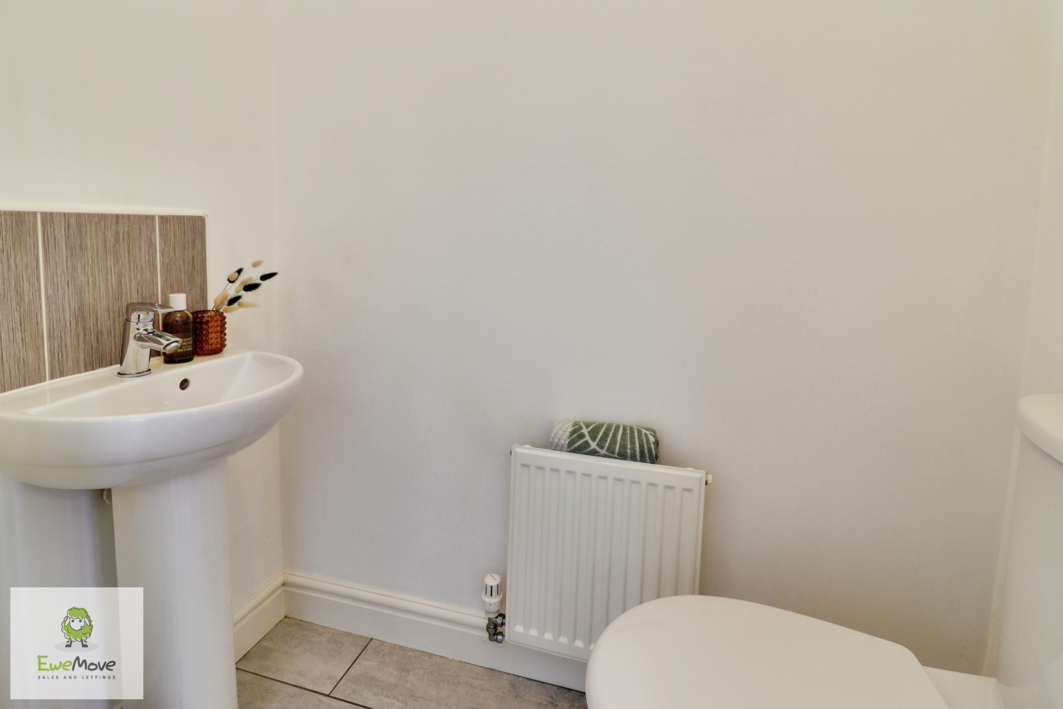 Station Court, Cannock, Staffordshire, WS11, photo 6