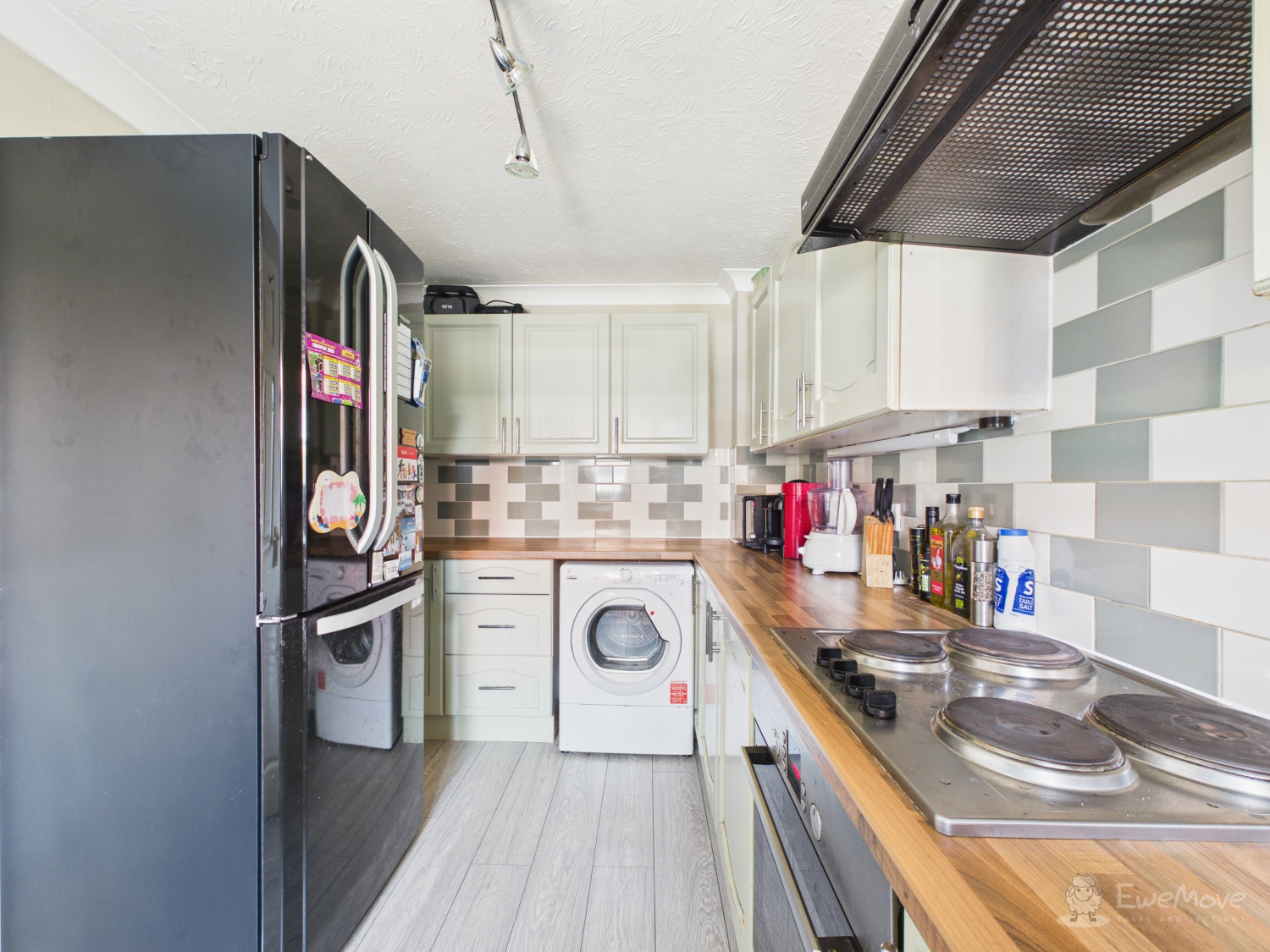 Kitchen- Mark Stephens EweMove Newmarket and Soham