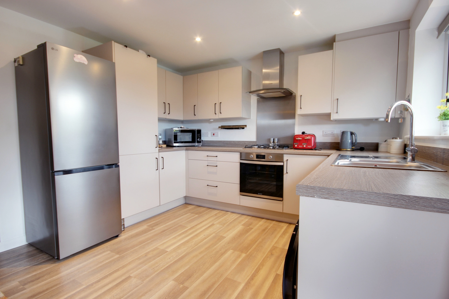 2 Goodwin Place, Beverley, photo 3