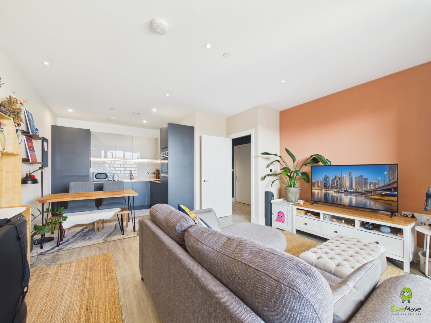 Starling Court, 1 Nest Way, London, Kent, SE2, photo 2