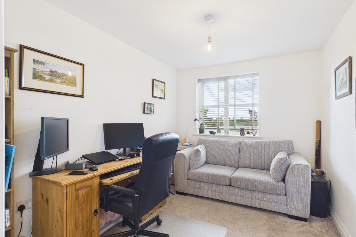 EweMove -  Spalding - Weston Hills - Bedroom