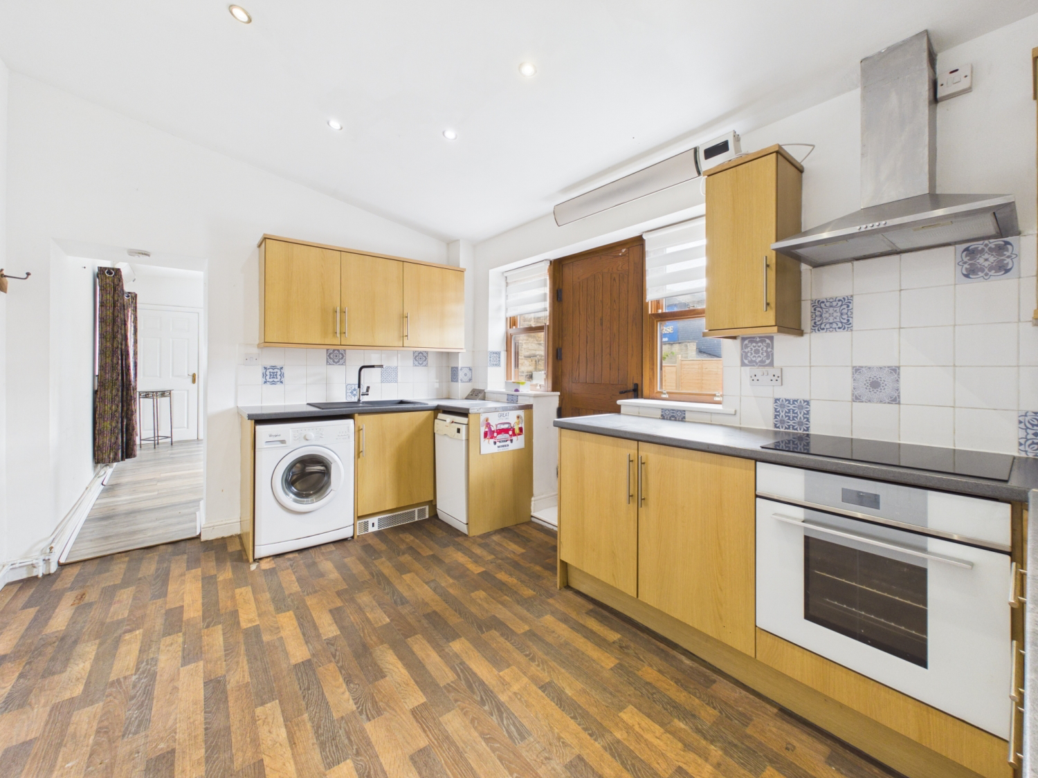 White Lee Road, Batley, photo 9