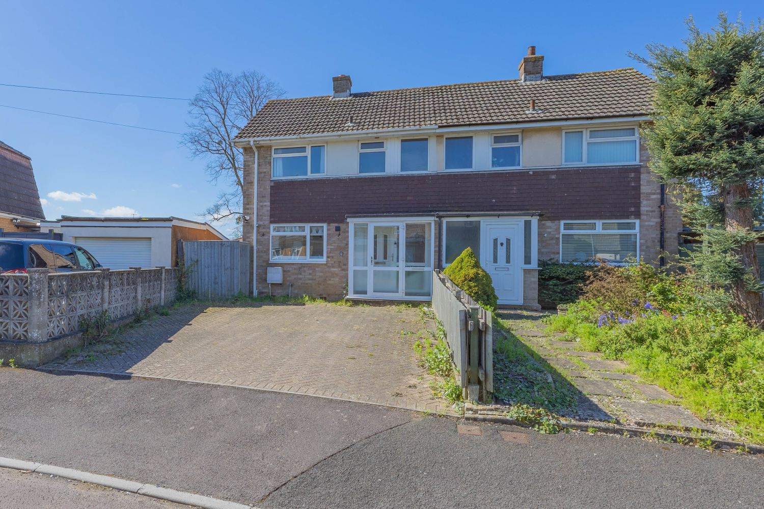 32 Charles Crescent, Taunton