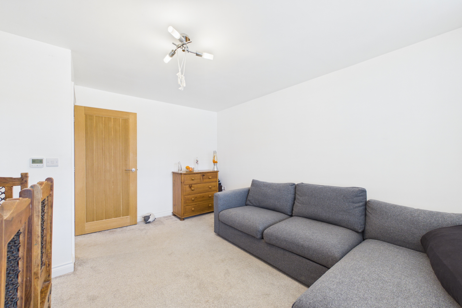 EweMove -  Spalding - Weston Hills - Living Room