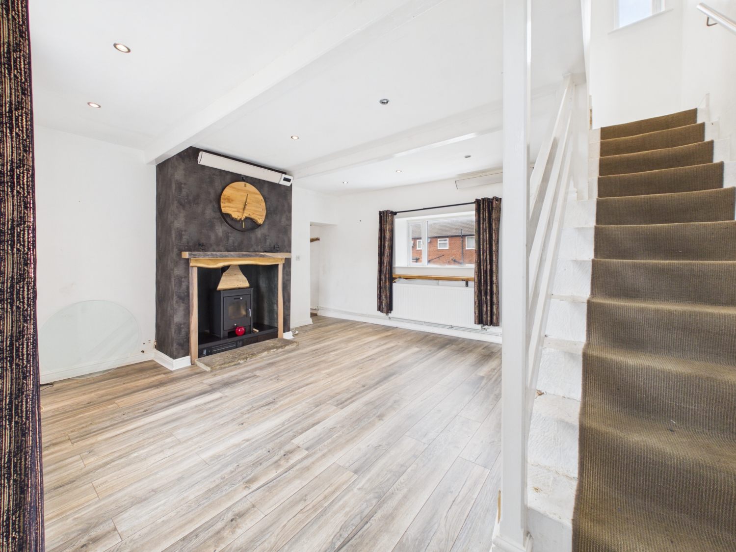 White Lee Road, Batley, photo 7