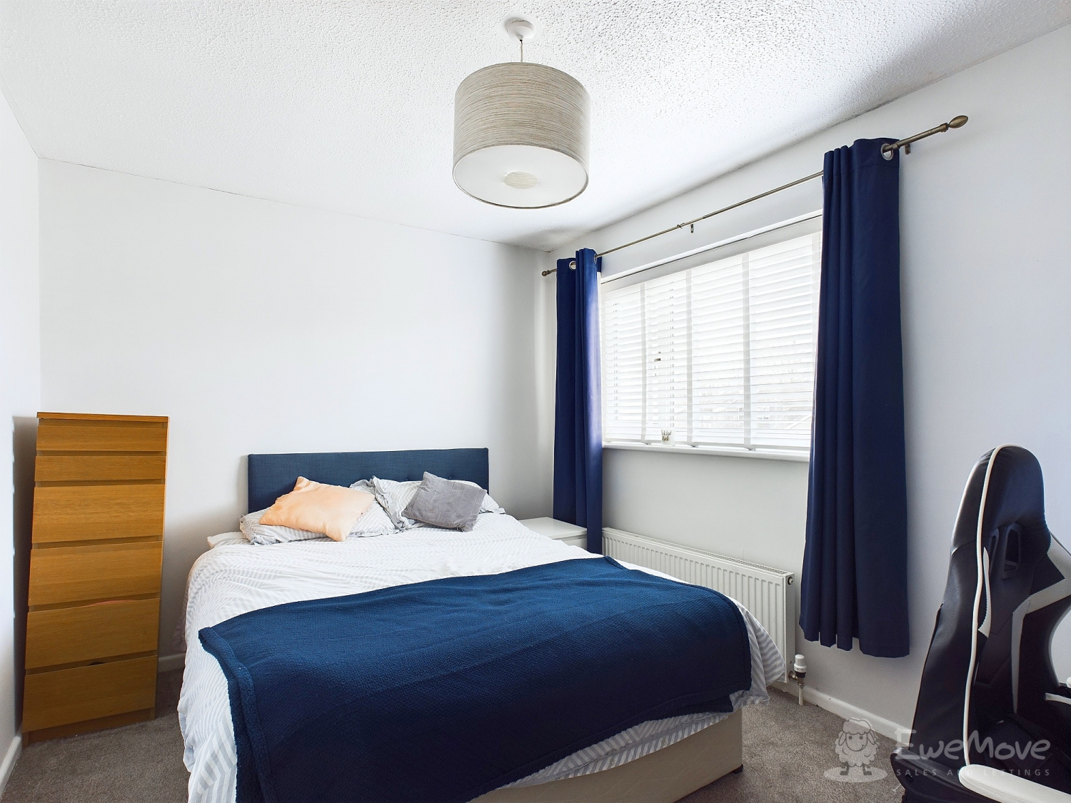 Southdown Crescent, Cheadle Hulme, photo 10