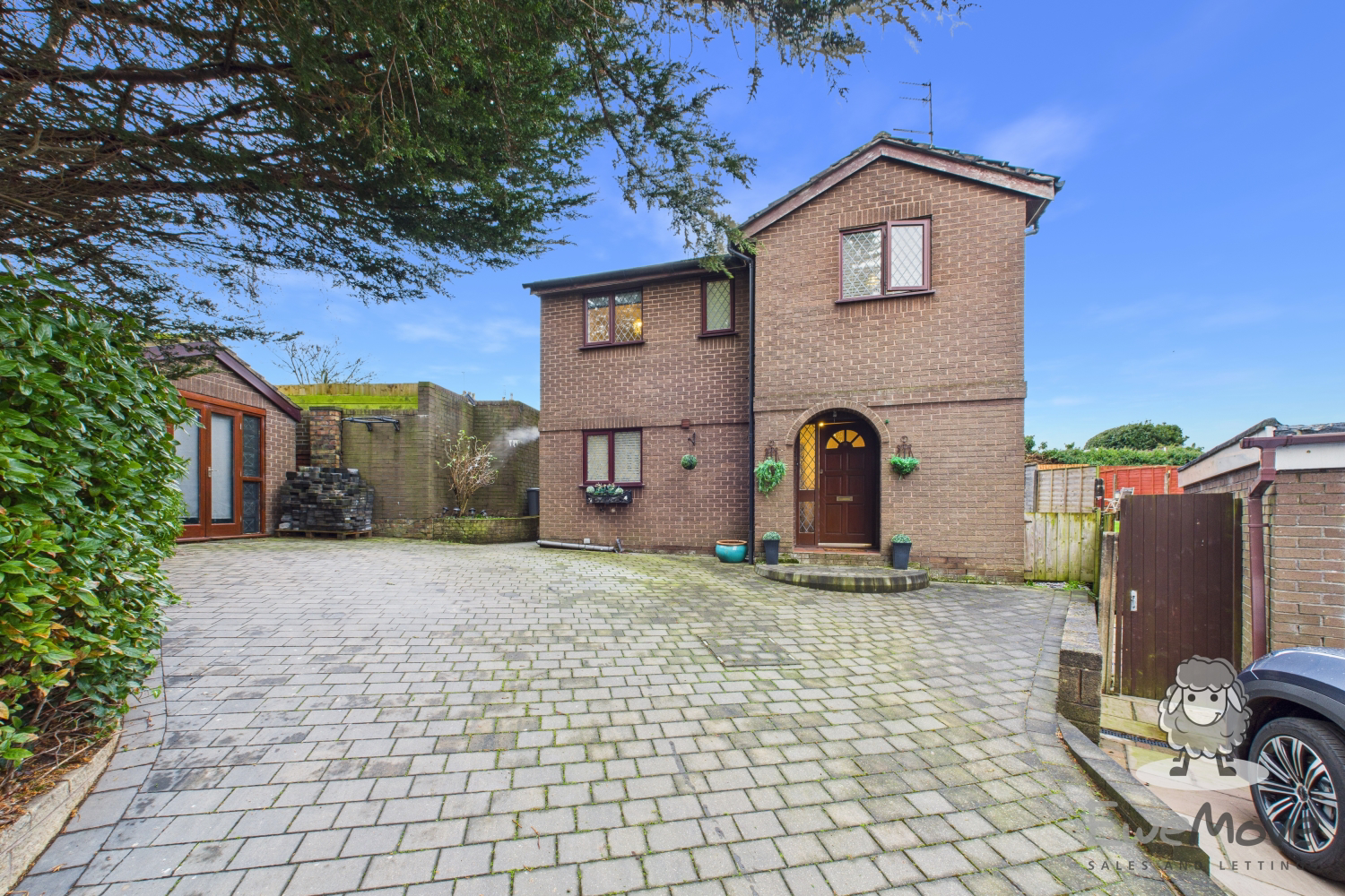 Moray Close, St. Helens, Merseyside, WA10