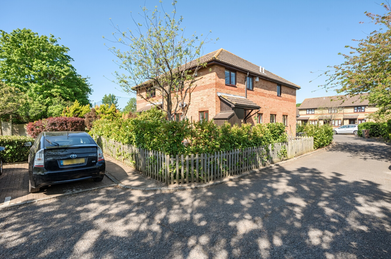 Camberley Close, Cheam, Sutton, Surrey, SM3, photo 11