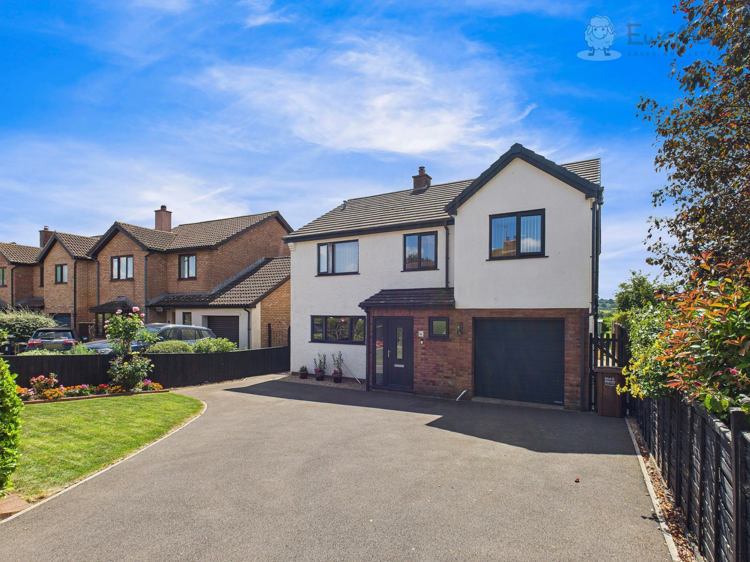 Hensons Drive, Westleigh, Tiverton, Devon, EX16
