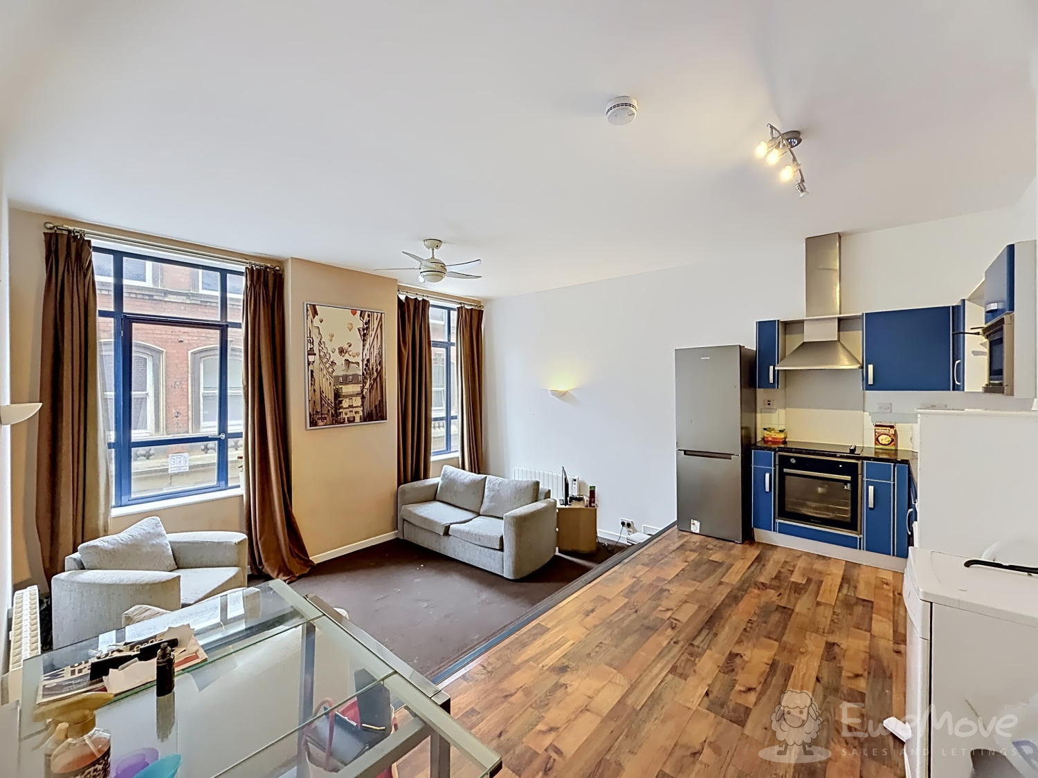 Flat 4, 1st Floor apartment, 18 Foregate Street, WR1 1DN