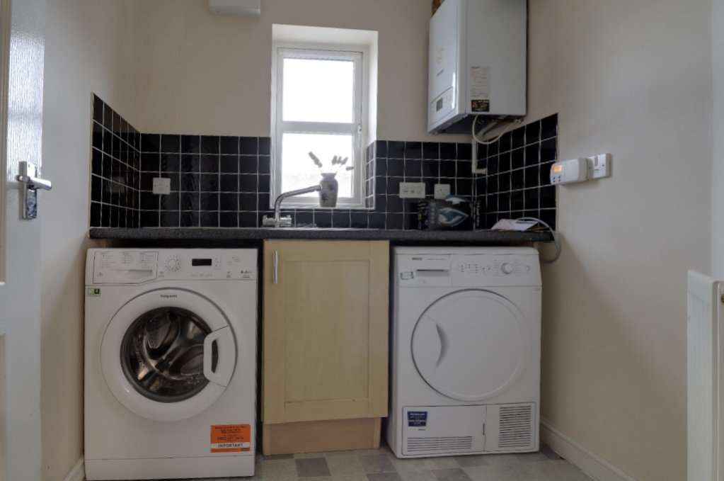 Room 5, 21 Ingles Drive, WR2 5HR, photo 8