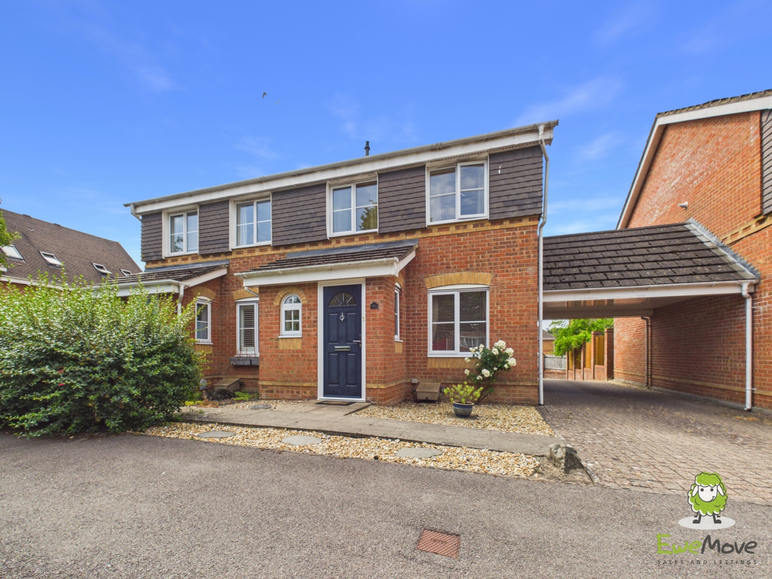 Arcadia Close, Beggarwood, Basingstoke, Hampshire, RG22