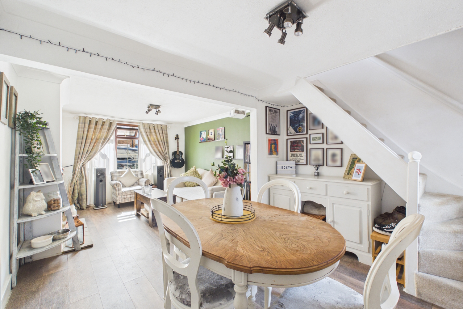 Thomas Street, Heath and Reach, LU7, photo 3