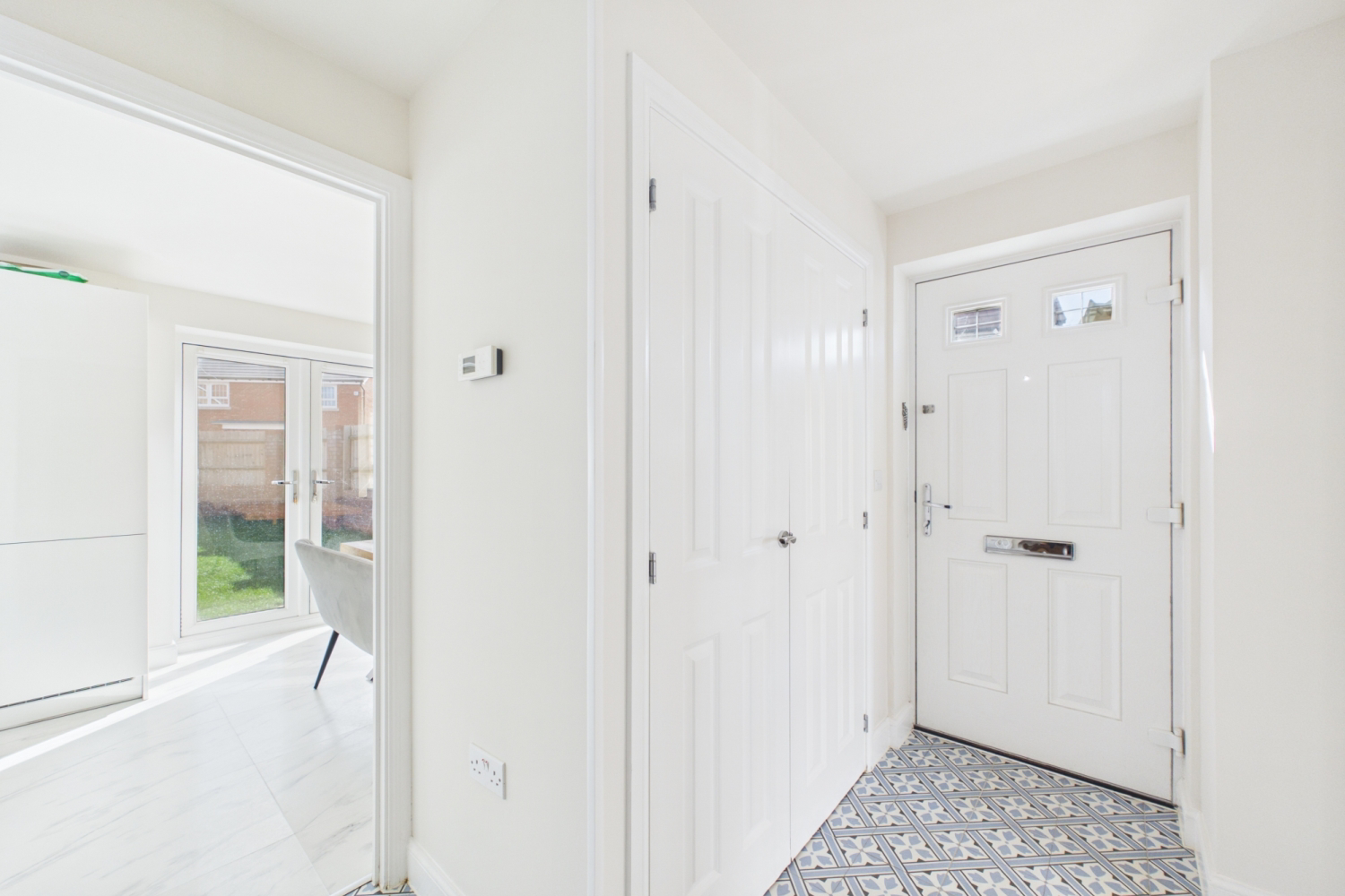 Entrance Hall Stoarge