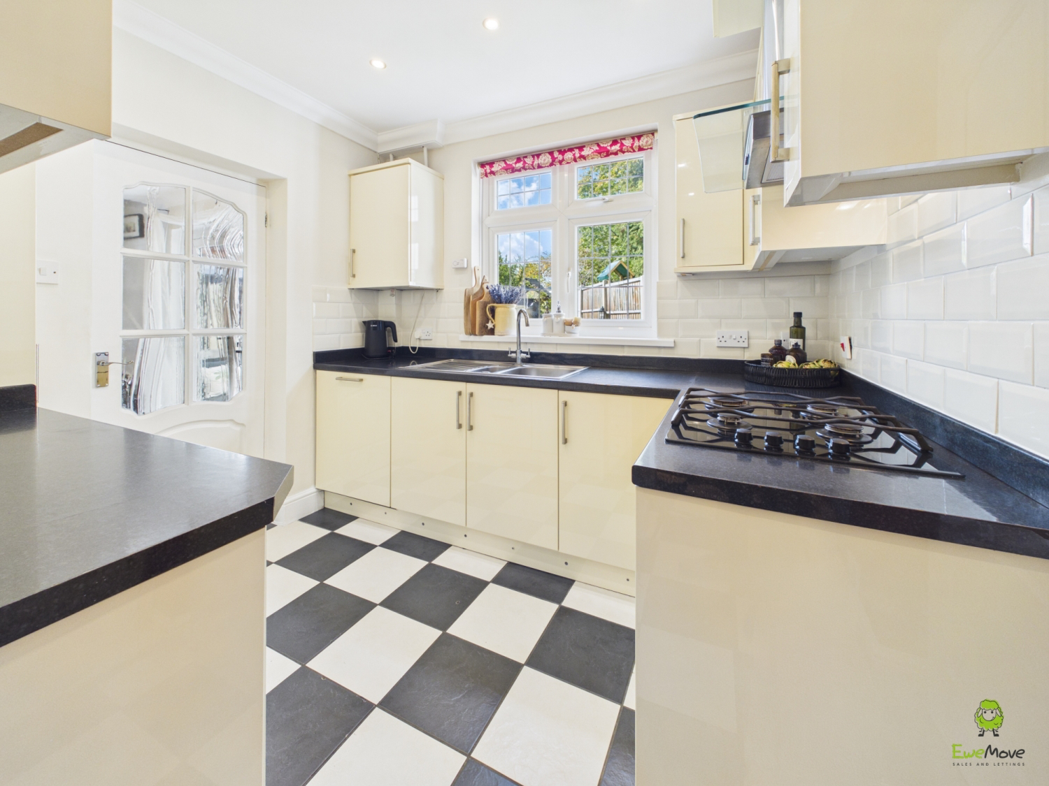 Merlin Road North, Welling, Kent, DA16, photo 8