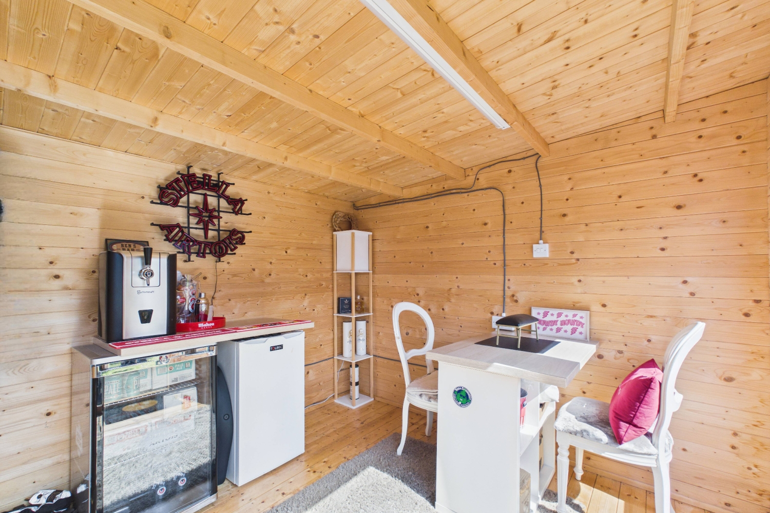 Thomas Street, Heath and Reach, LU7, photo 12