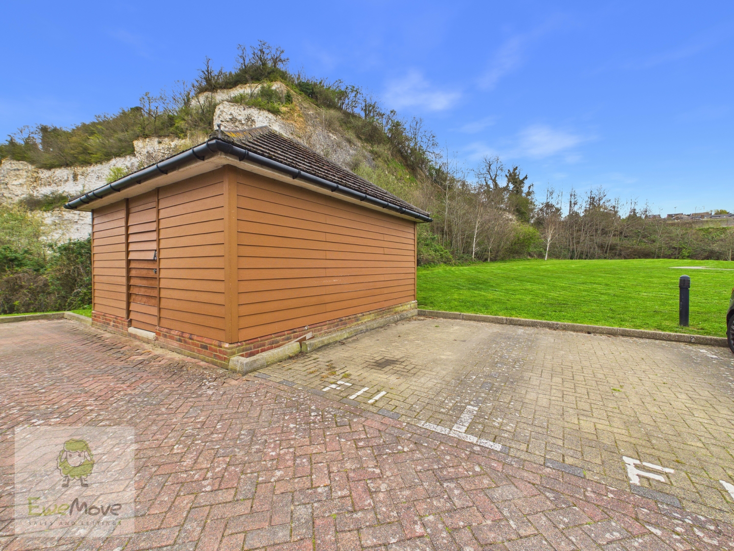 Tucano Court, Silver Streak Way, Strood, Rochester, ME2 2GP, photo 15