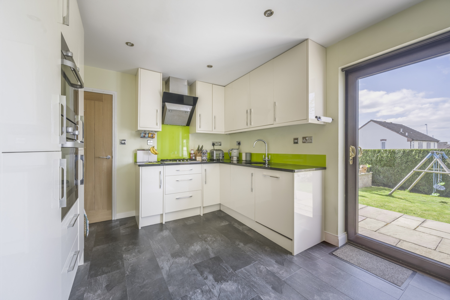 BONNERS CLOSE, MALMESBURY, WILTSHIRE, SN16, photo 5
