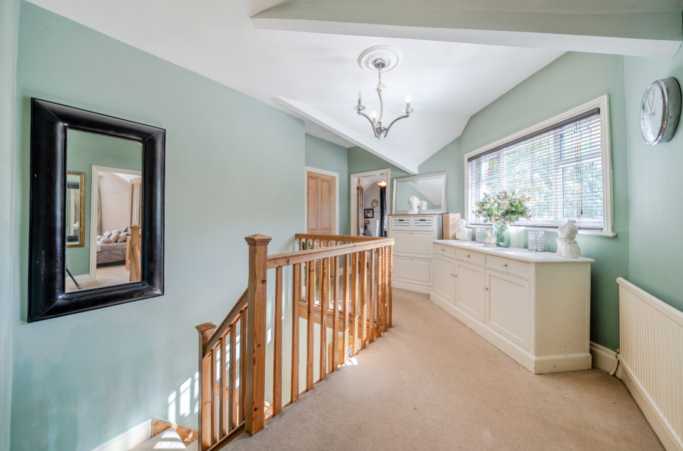Bilton Grove Avenue, Harrogate HG1 4HJ, photo 13