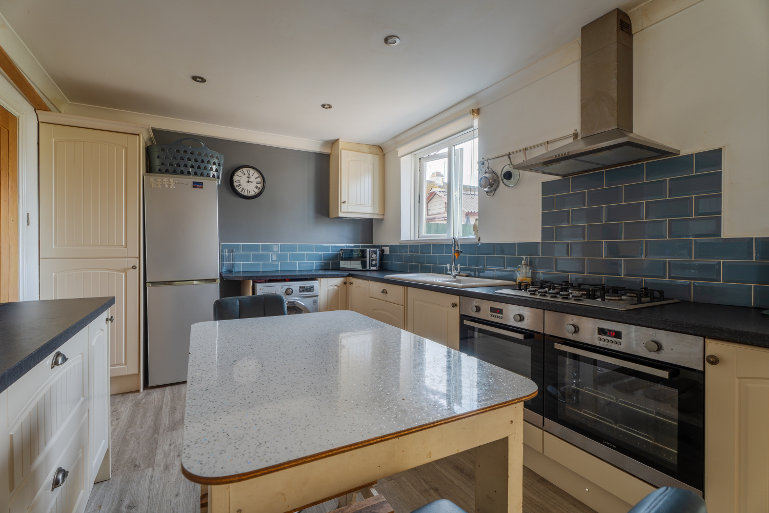 Elmlea Avenue, Fremington, Barnstaple, Devon, EX31, photo 8