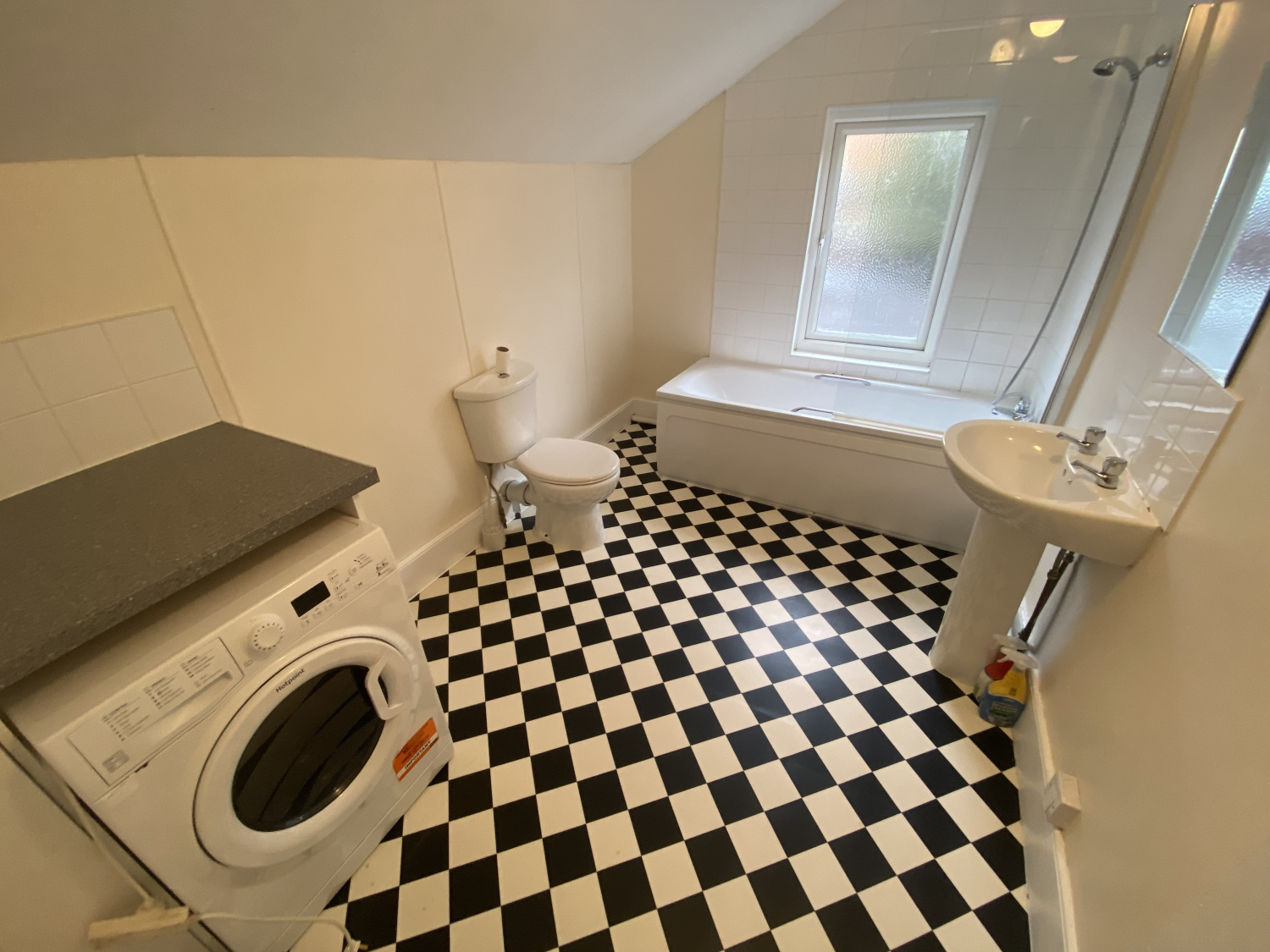 Vincent Place, Yeovil, photo 5