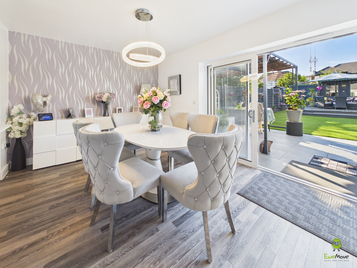 Knowle Avenue, Bexleyheath, Kent, DA7