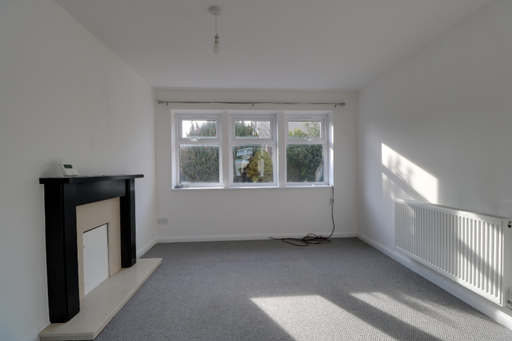 The Close, Woolsthorpe by Colsterworth, Grantham, Lincs, photo 7