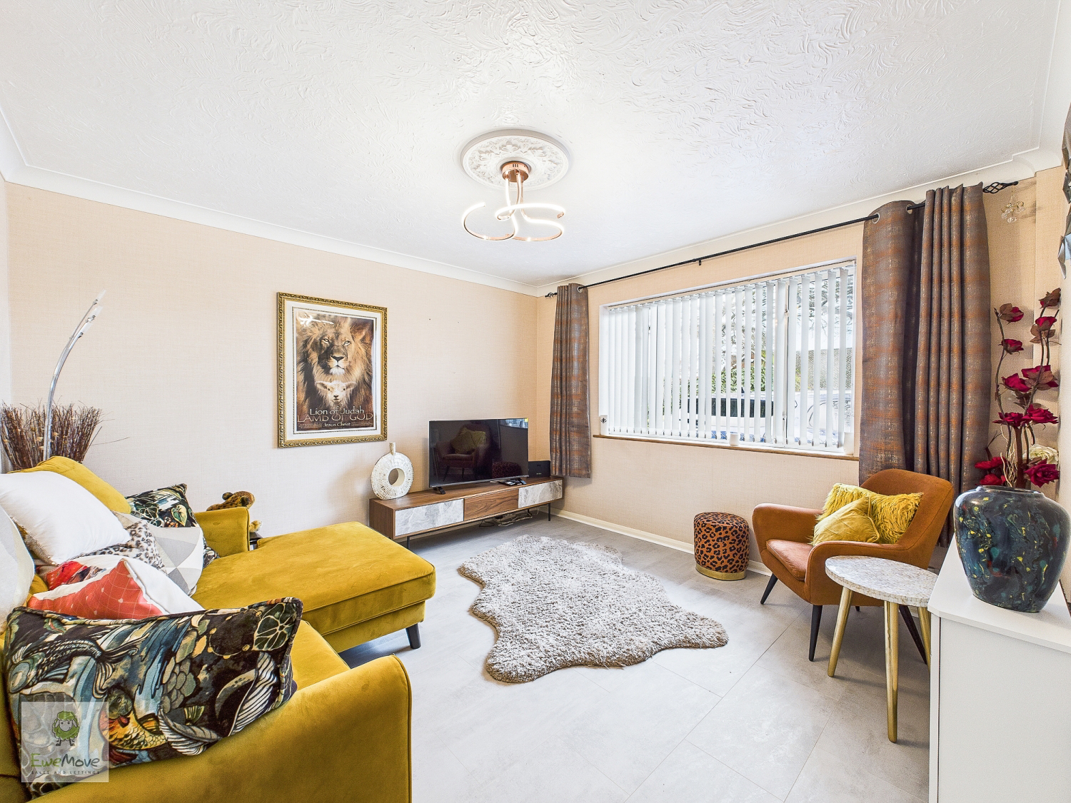 VICTORIA ROAD, WALDERSLADE, CHATHAM, ME5