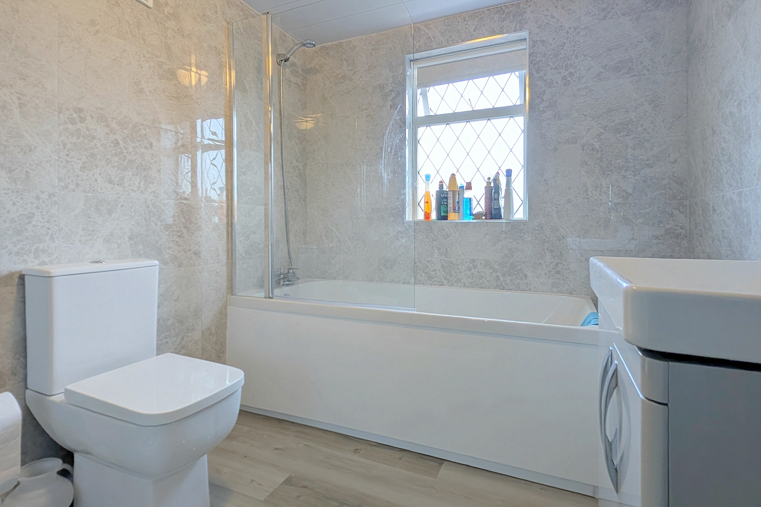HALIFAX ROAD, BRIGHOUSE, WEST YORKSHIRE, HD6, photo 13