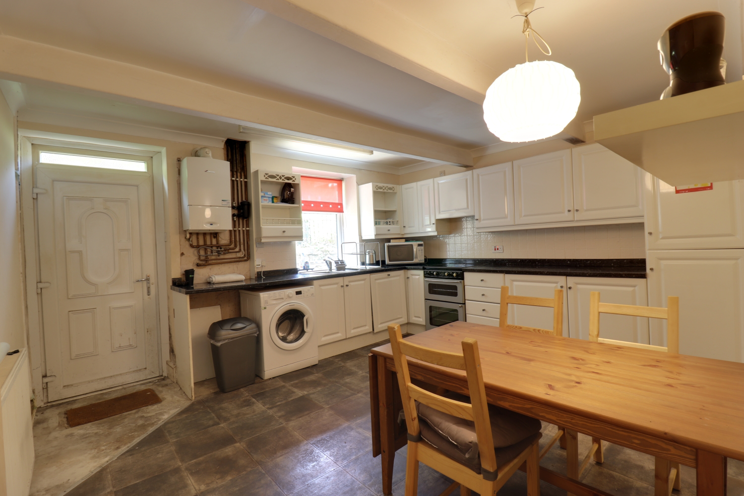 560 Rochdale Road, Todmorden, photo 5