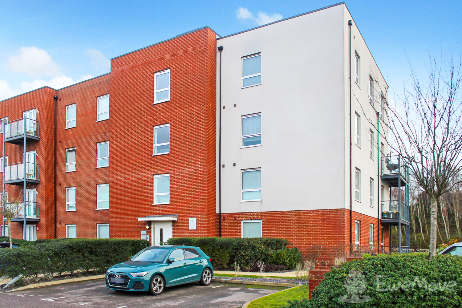 Lett Lane, Castle Hill, Ebbsfleet Valley, Kent, DA10