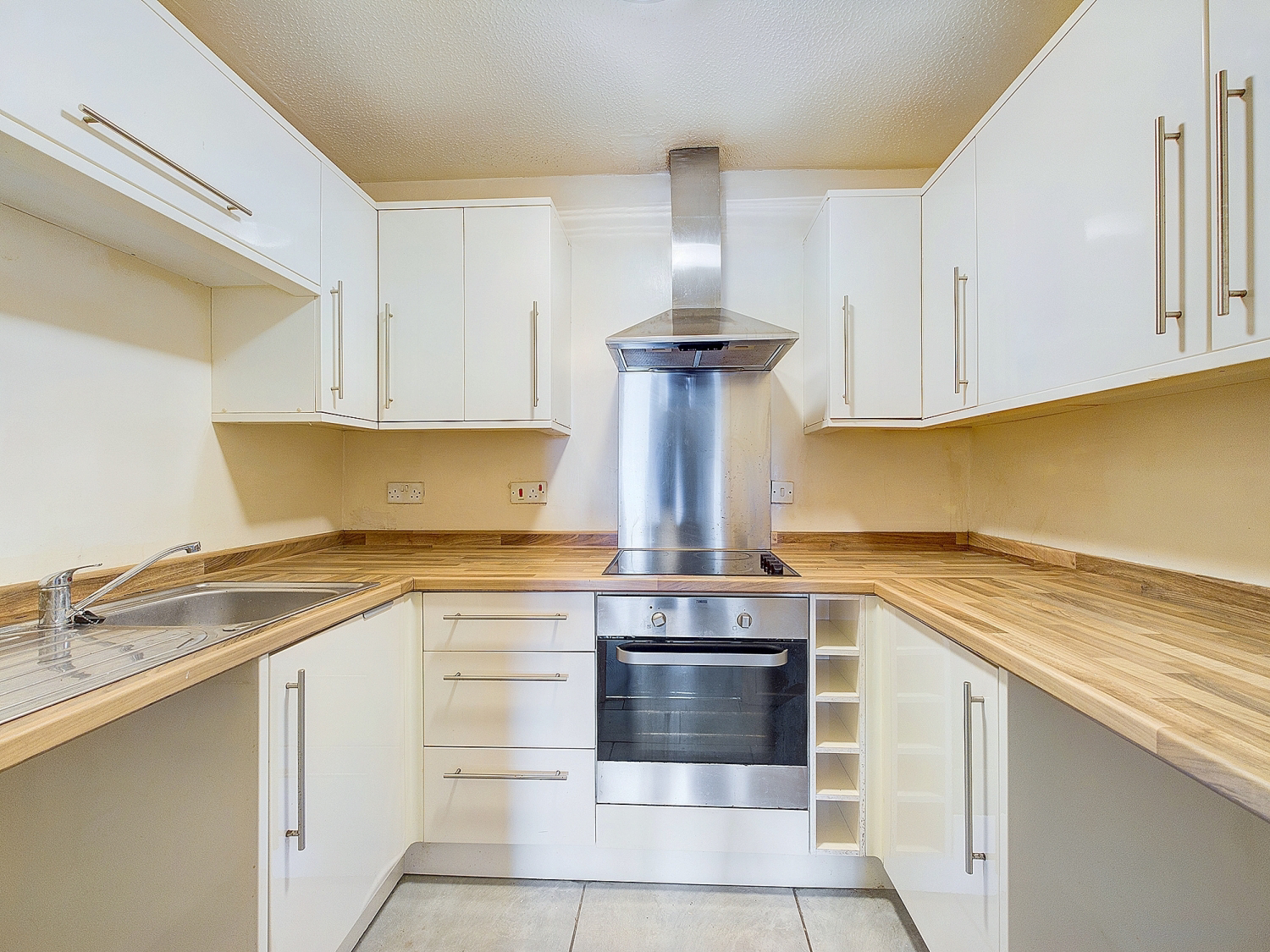 Cypress Court Grange Road, Gillingham, Kent, ME7, photo 3