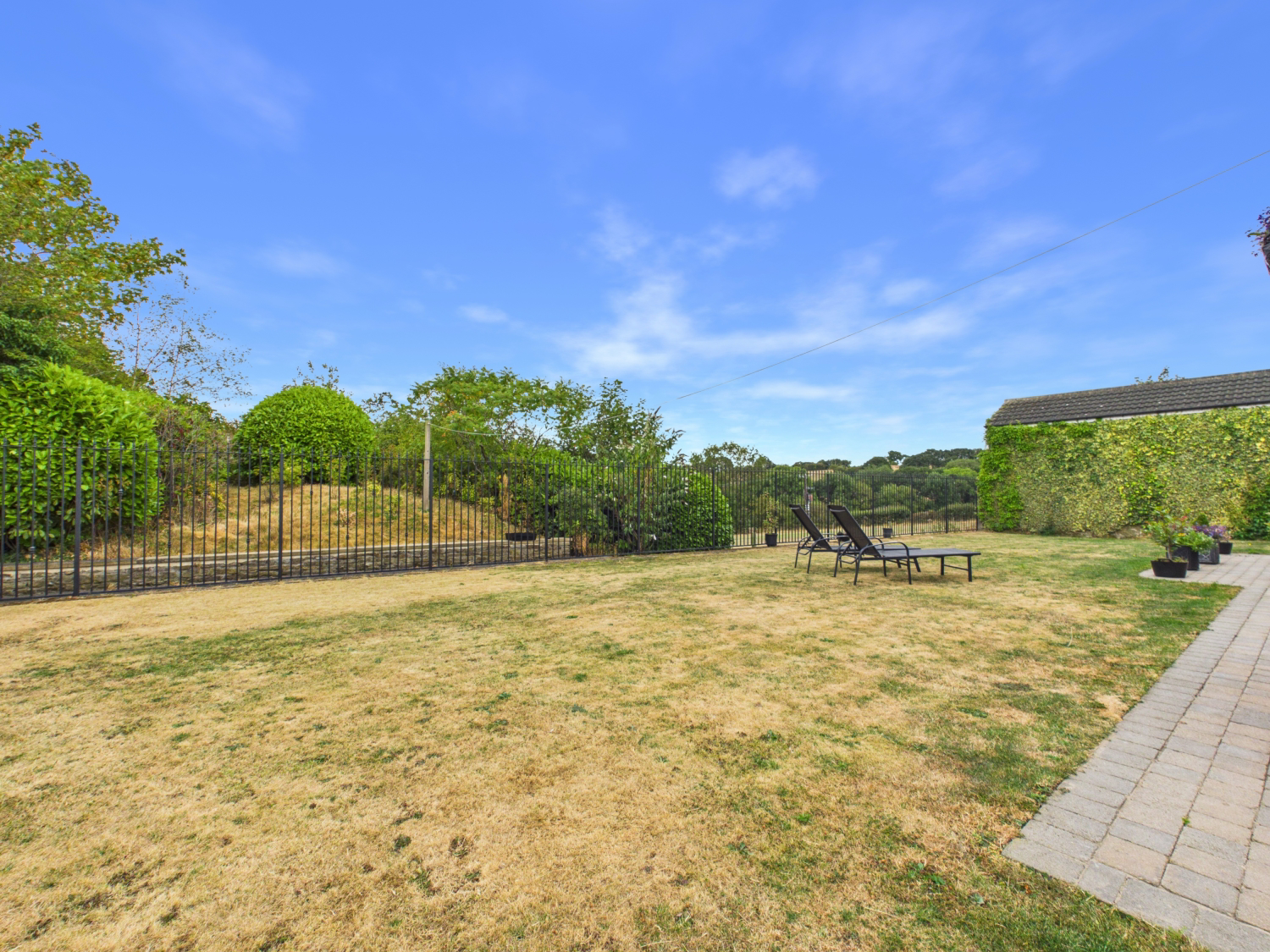 Blacker Lane, Netherton, Wakefield, West Yorkshire, WF4, photo 25