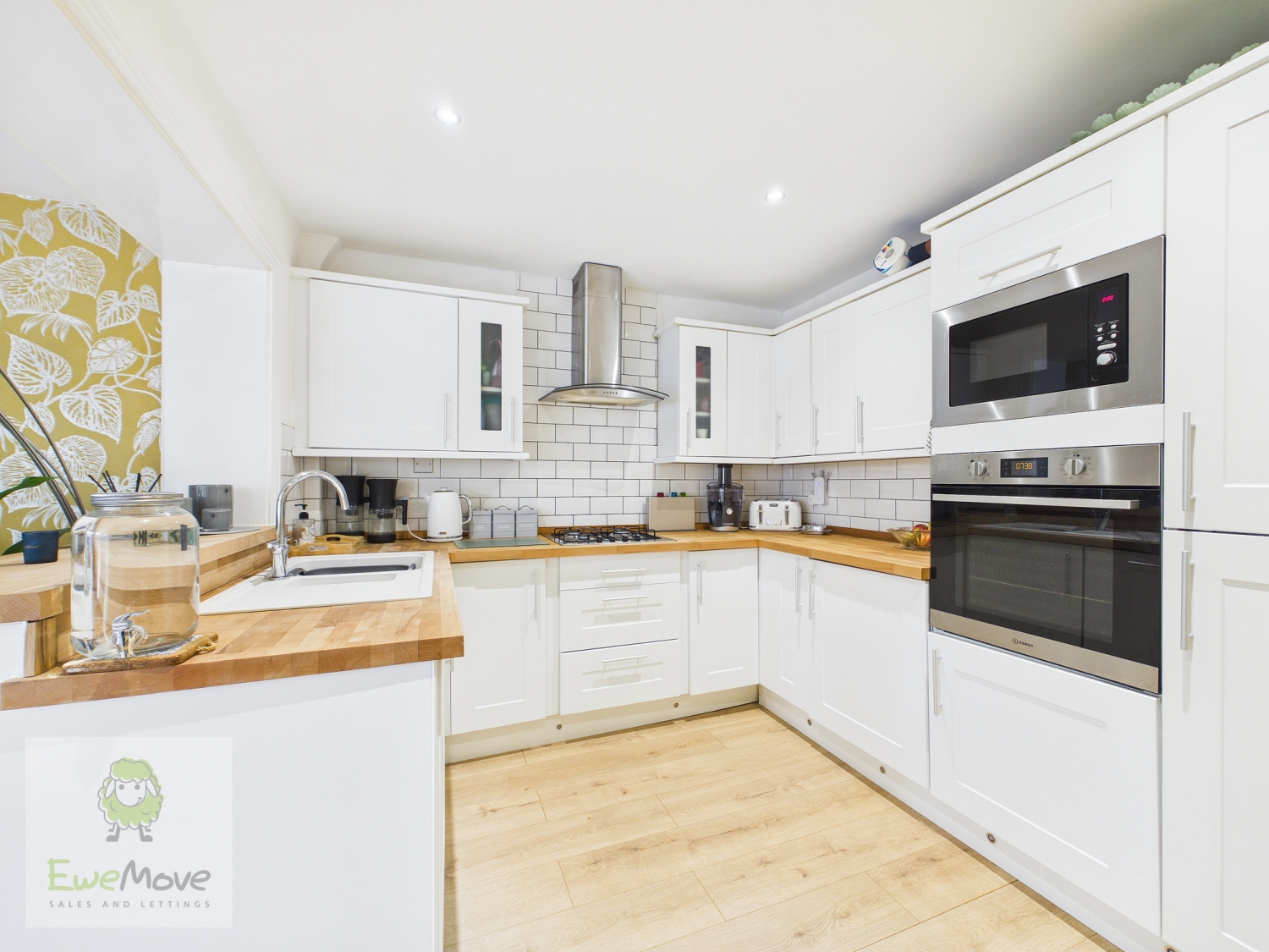 ST. LUKES WAY, ALLHALLOWS, ROCHESTER, ME3 9PR