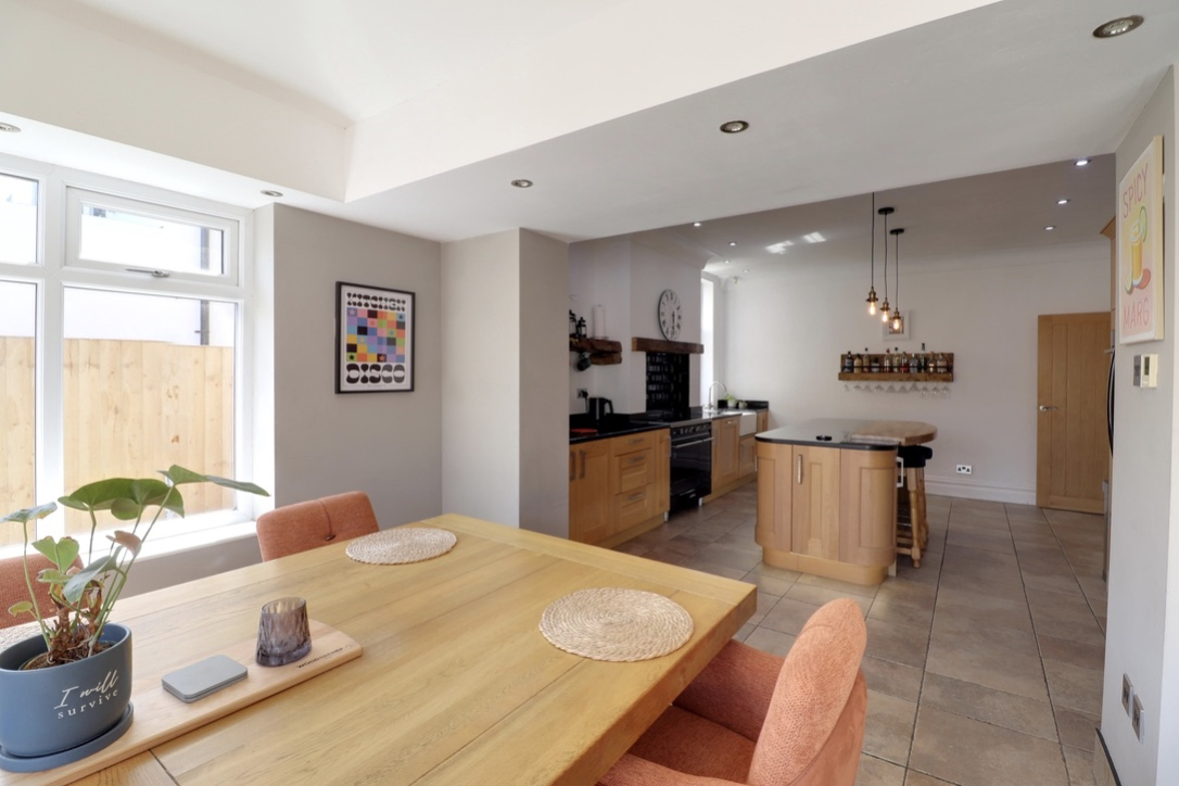 7 Prince Henry Road, Otley, photo 11