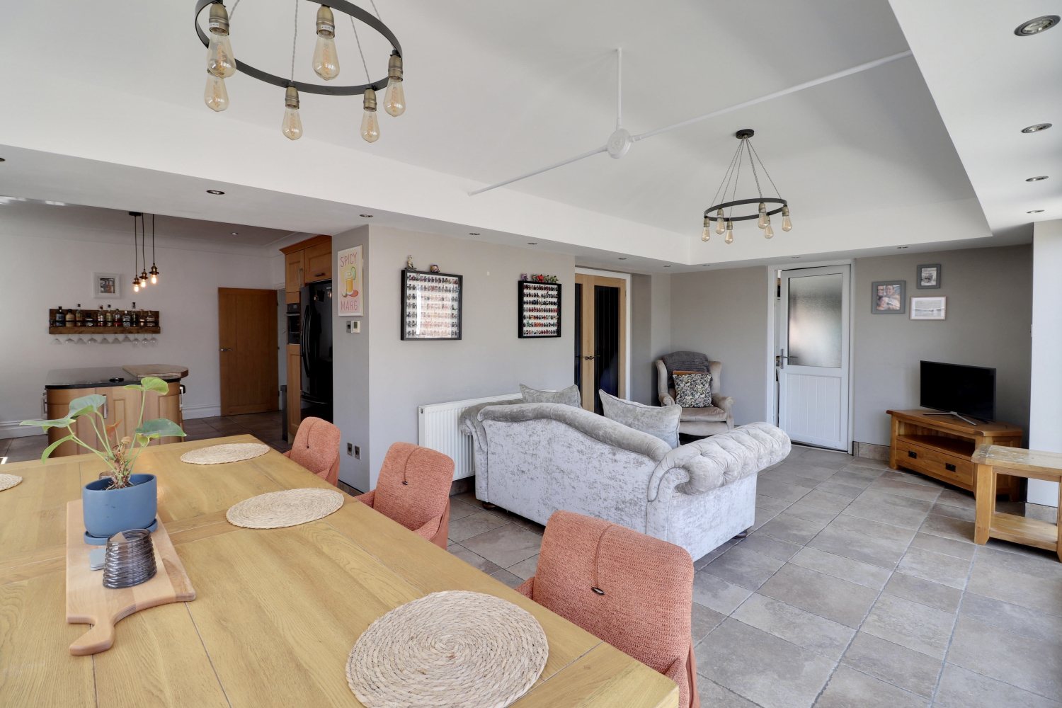 7 Prince Henry Road, Otley, photo 12