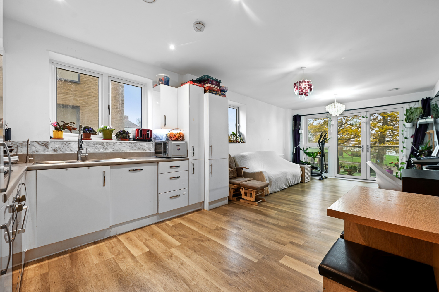 Goshawk Court, Ridding Lane, Greenford, UB6 0FL, photo 2