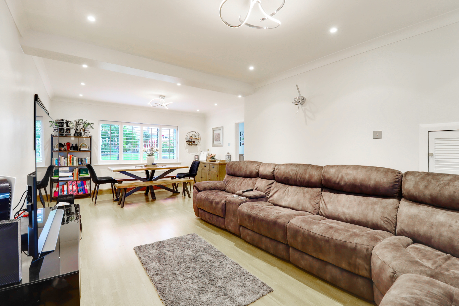 Northwood Avenue, photo 3