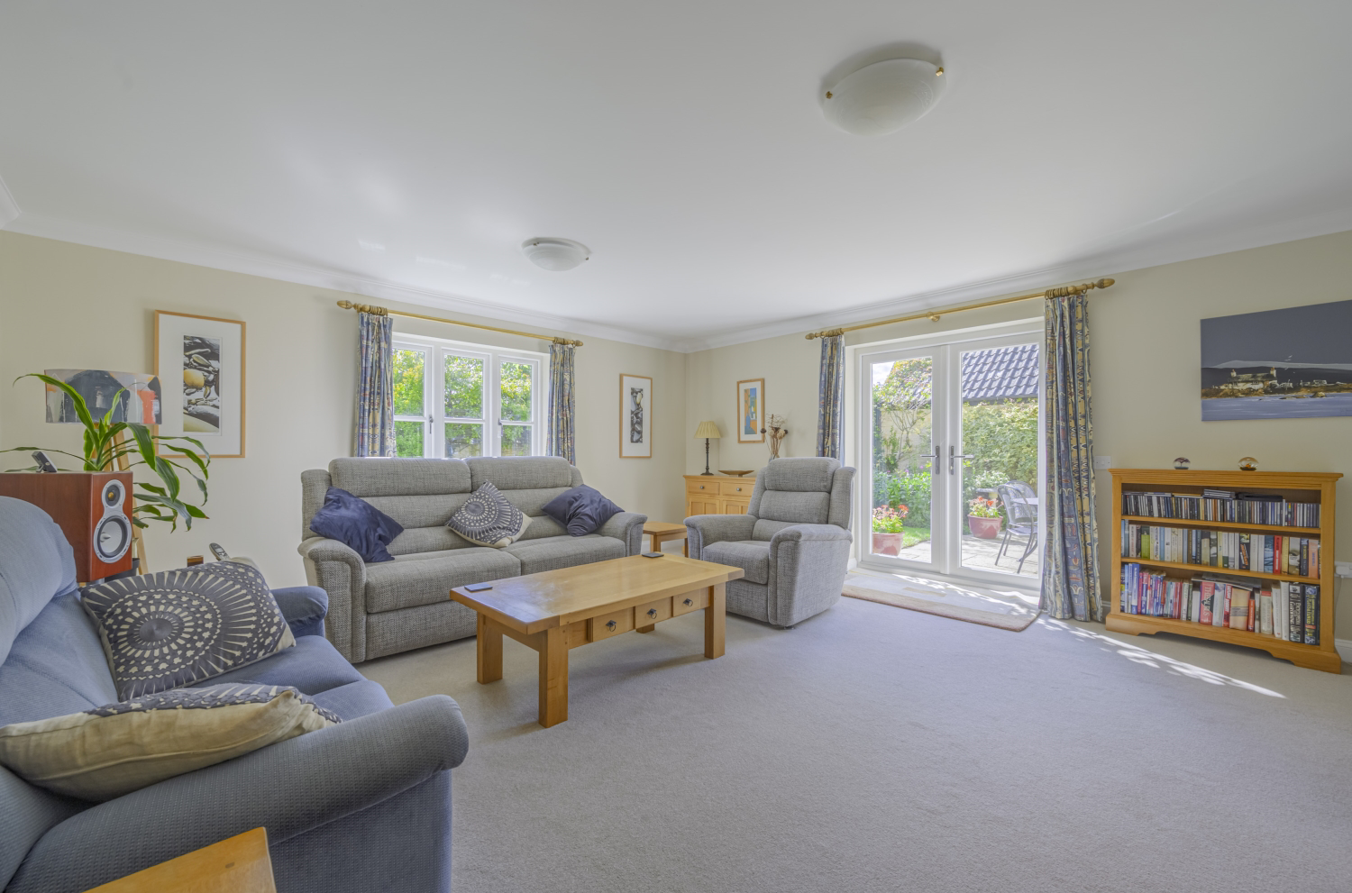 The Secret Garden, South Cerney GL7 6LZ, photo 5