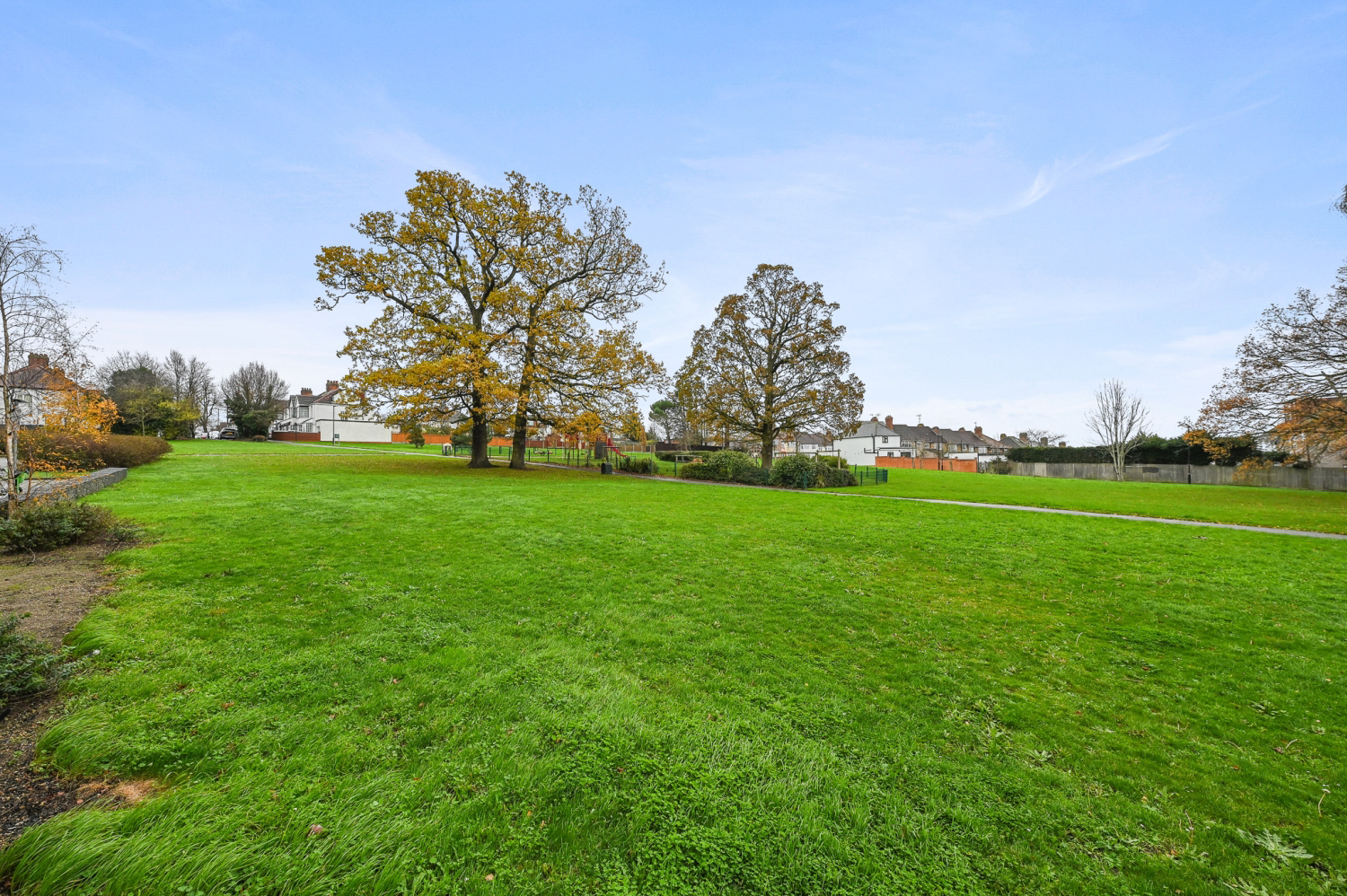 Goshawk Court, Ridding Lane, Greenford, UB6 0FL, photo 11